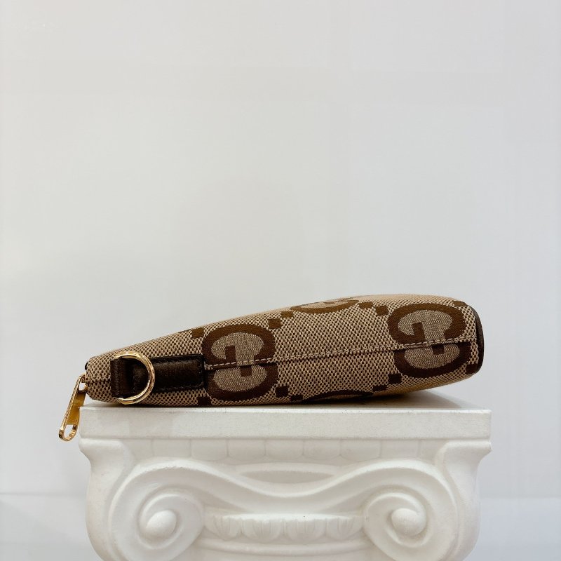 GUCCI 棕色大G LOGO帆布斜背包-3