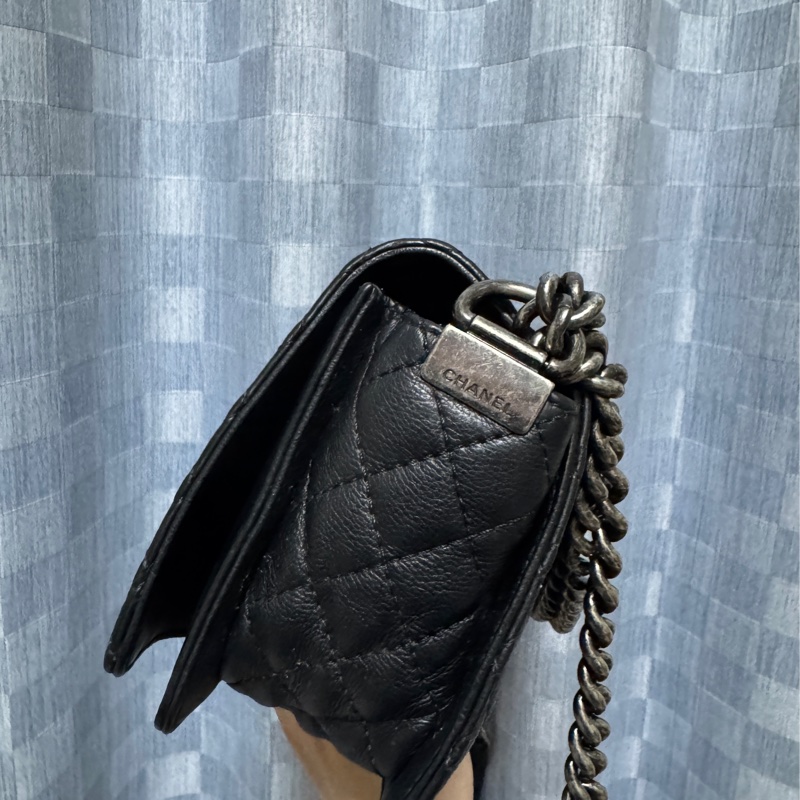 Chanel Leboy 黑銀牛皮翻蓋包 雷標18開-1