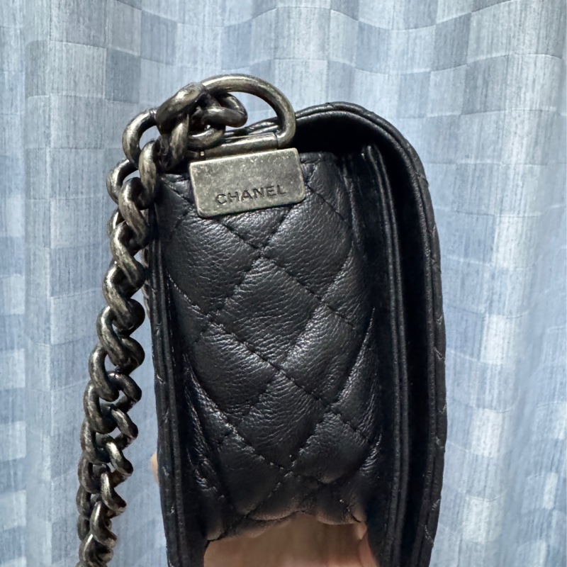 Chanel Leboy 黑銀牛皮翻蓋包 雷標18開-2