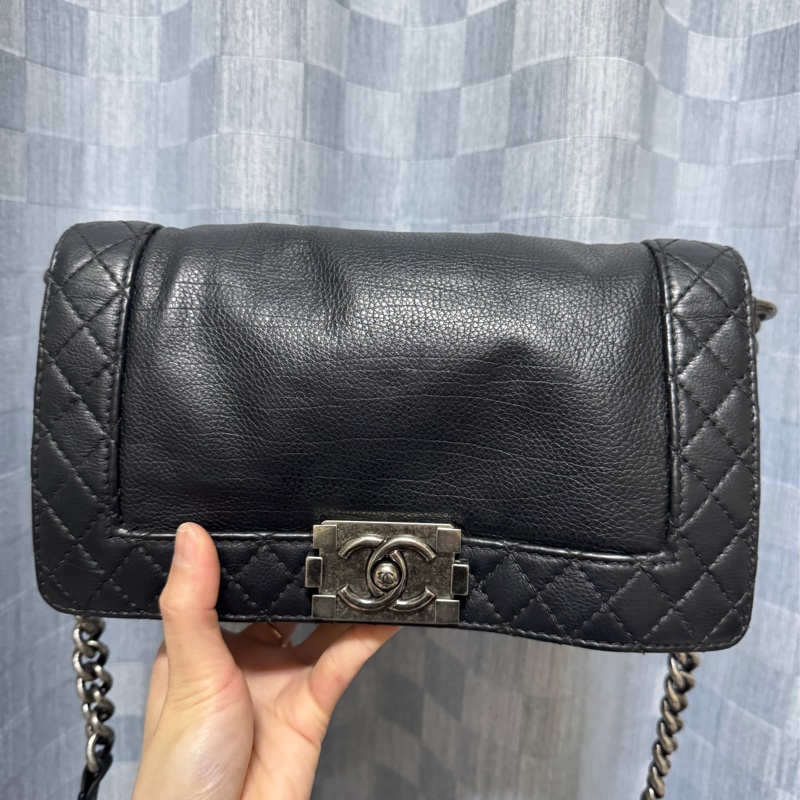 Chanel Leboy 黑銀牛皮翻蓋包 雷標18開-4