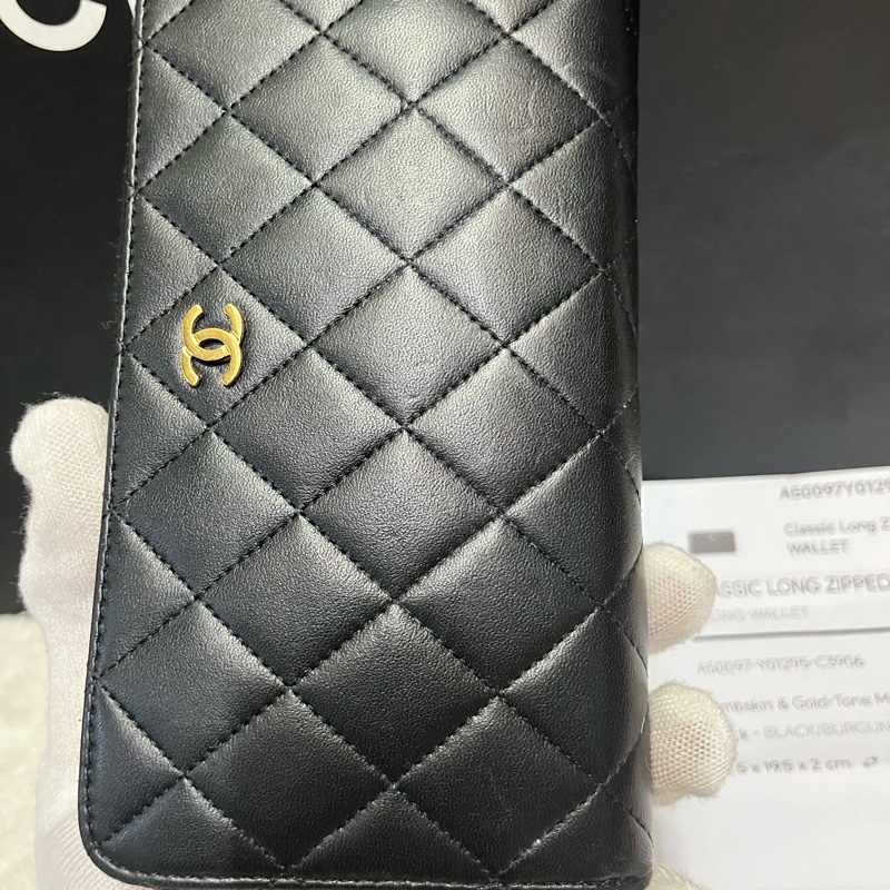 Chanel經典黑金拉鍊長夾-31