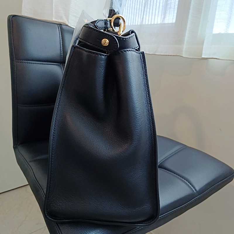 FENDI 芬迪 躲貓貓 peekaboo 黑色 金扣 手提包 肩背包-13