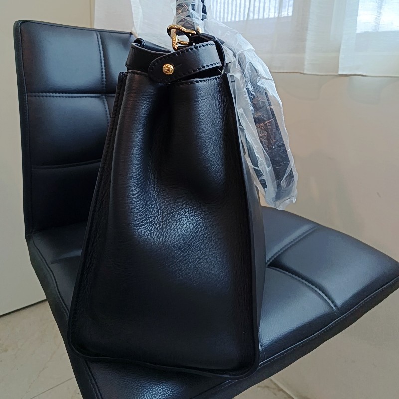 FENDI 芬迪 躲貓貓 peekaboo 黑色 金扣 手提包 肩背包-14