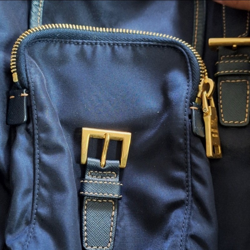 Prada 經典後背包-3