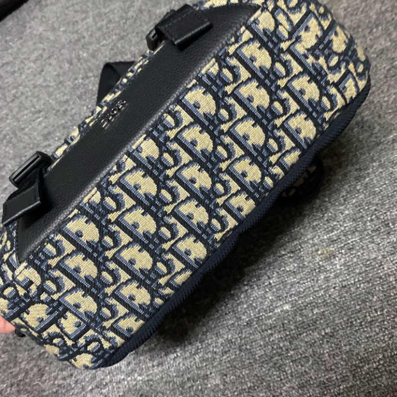 DIOR迪澳DIOR EXPLORER老花帆布郵差包 斜挎包（保留）-2