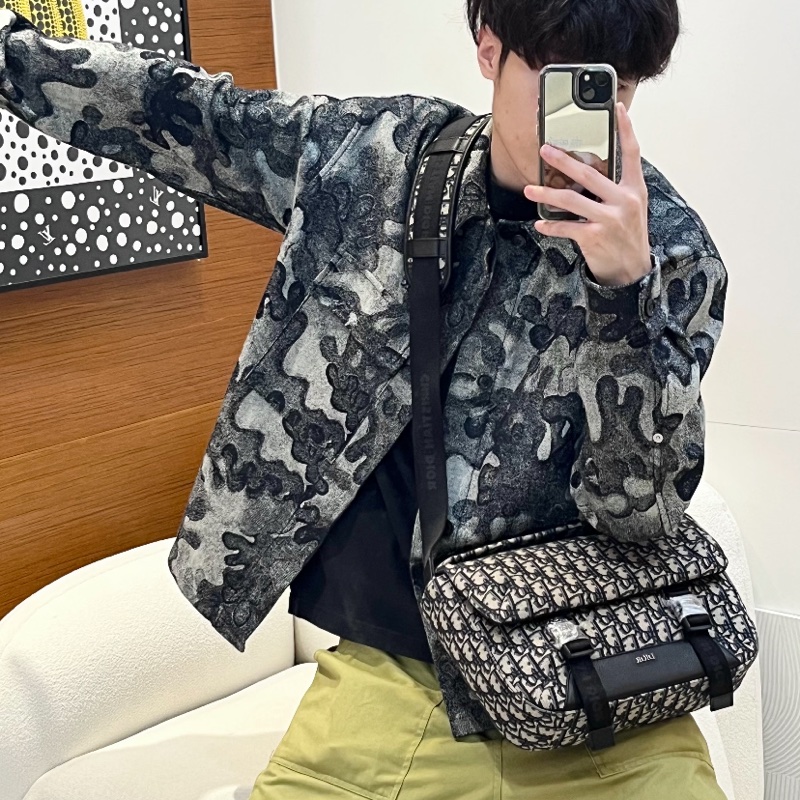 DIOR迪澳DIOR EXPLORER老花帆布郵差包 斜挎包（保留）-4