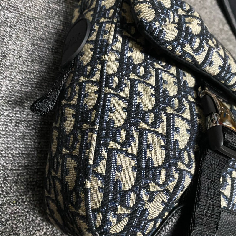 DIOR迪澳DIOR EXPLORER老花帆布郵差包 斜挎包（保留）-26