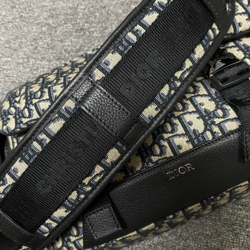DIOR迪澳DIOR EXPLORER老花帆布郵差包 斜挎包（保留）-36