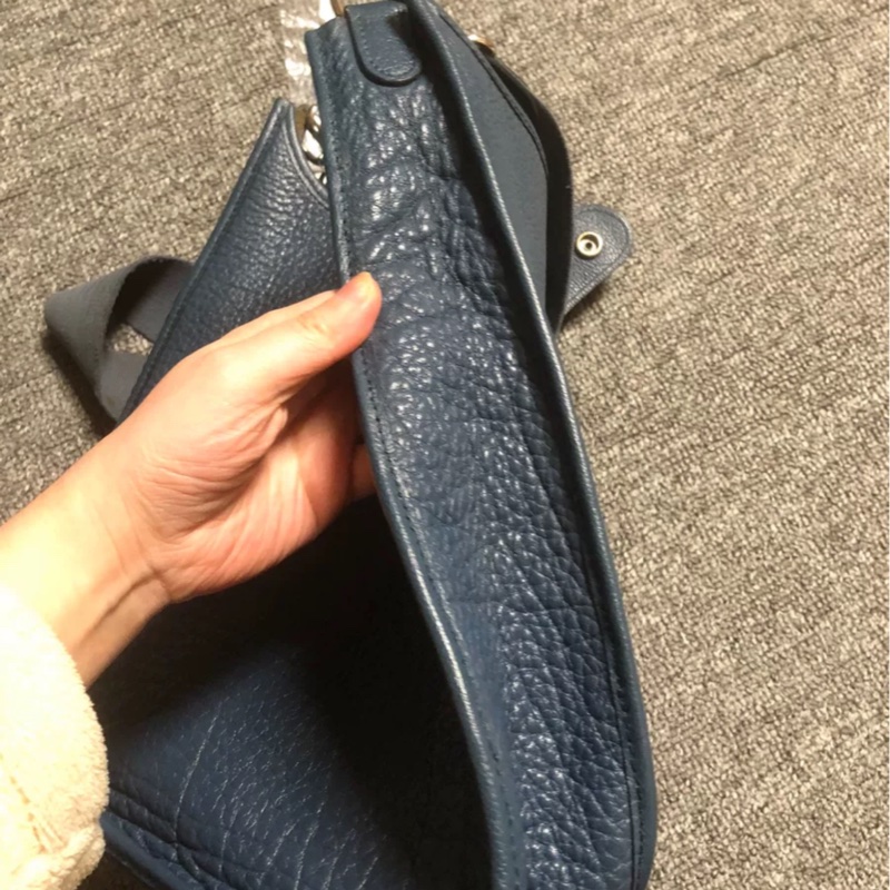 Hermes Evelyne 伊芙琳 29 風暴藍 #肩背包 #專櫃近14萬 #伊芙琳-8