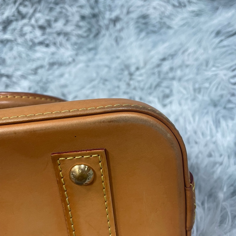 LV Alma Bb貝殼包-24