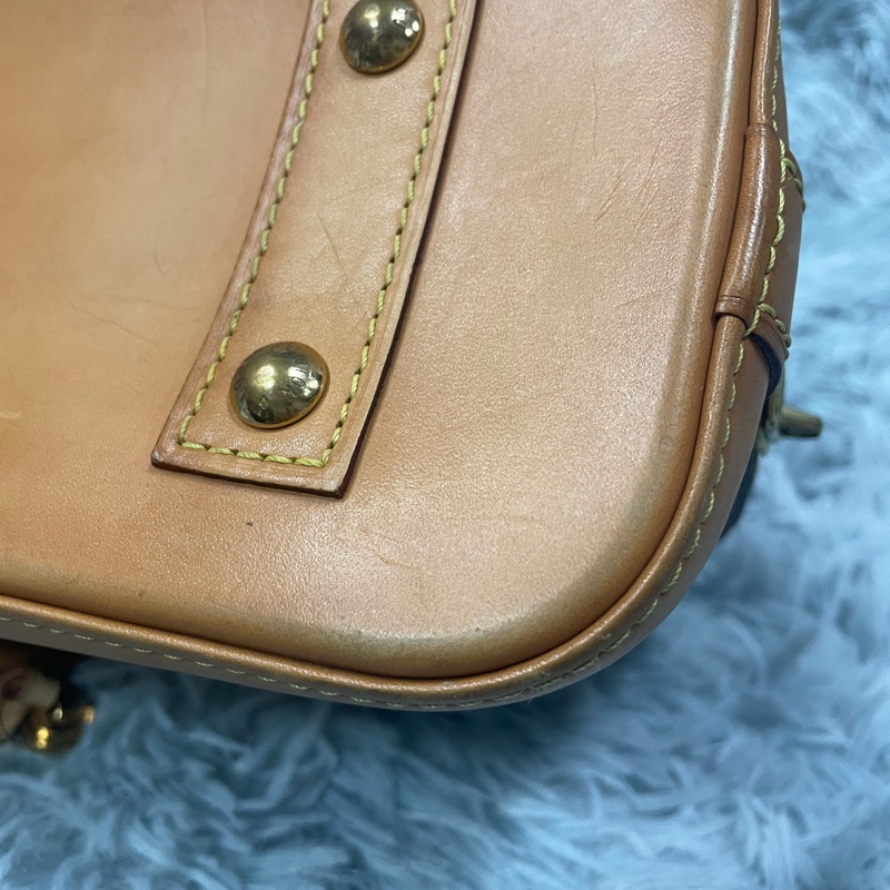 LV Alma Bb貝殼包-27