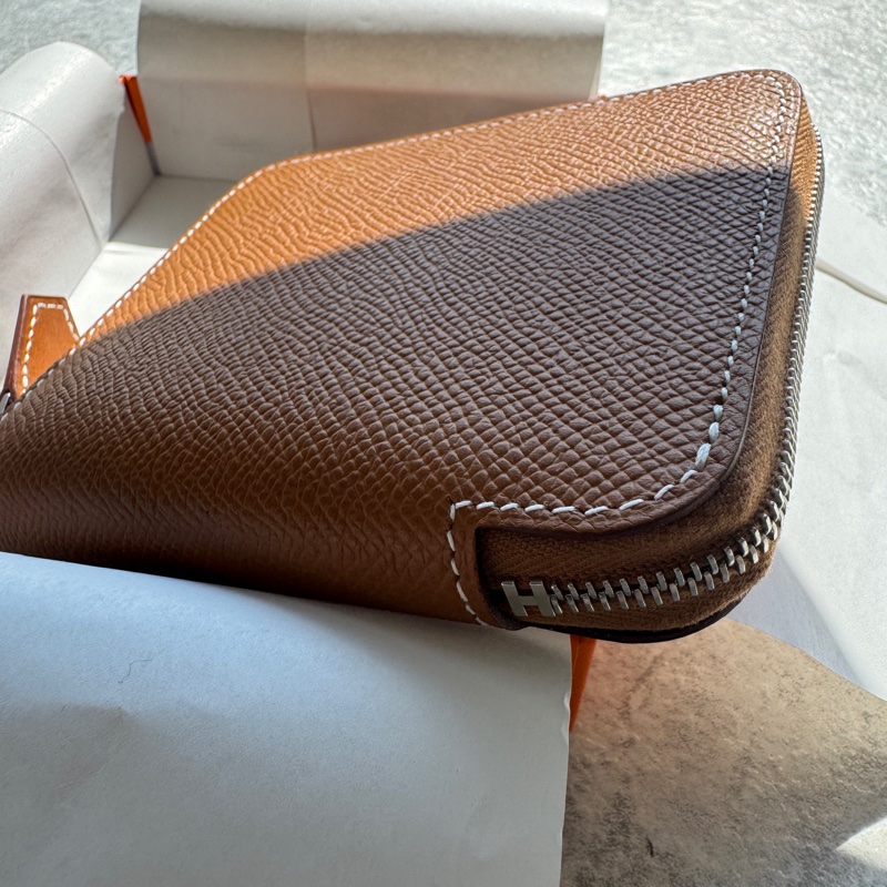 Hermès 愛馬仕絲巾短夾 Silk in金棕 狗來富-5