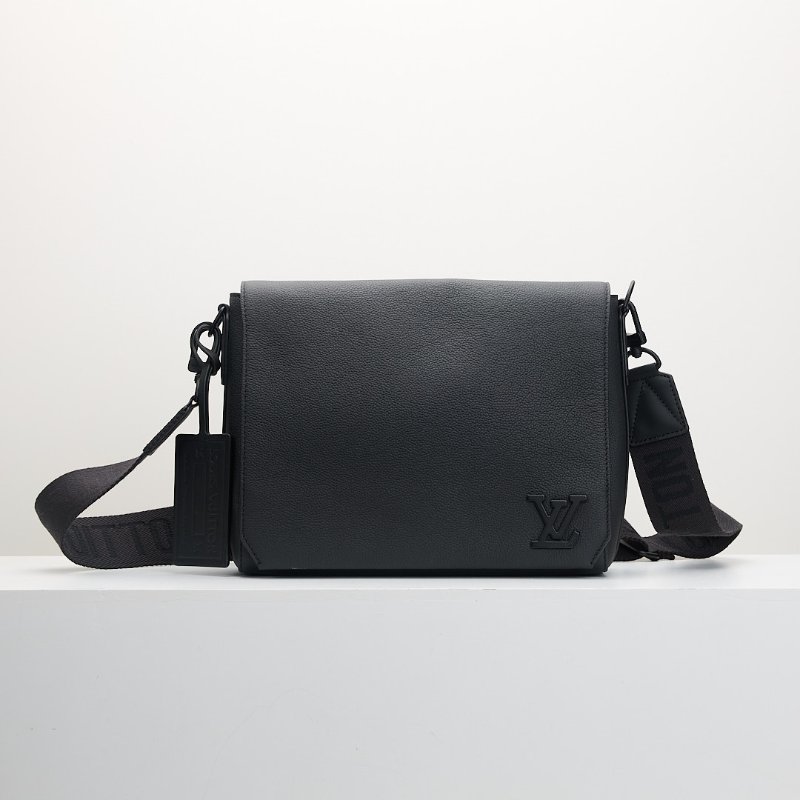 LV Takeoff 男郵差包-0