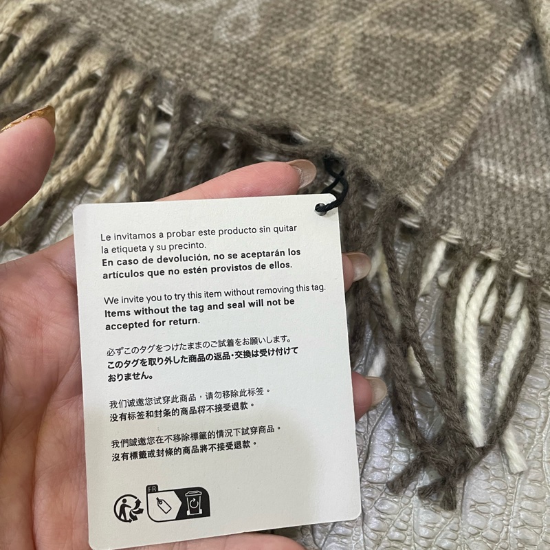 Loewe 奶茶色logo羊毛圍巾-4