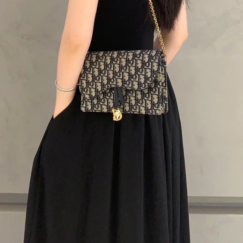 Dior老花大號鏈條包-29