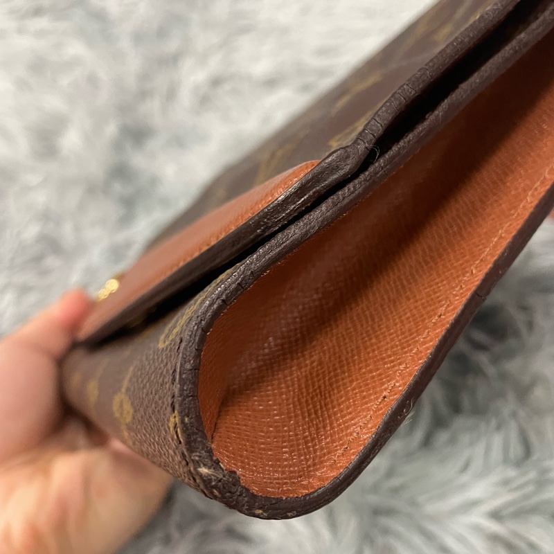 Lv老花紅皮信封包-35