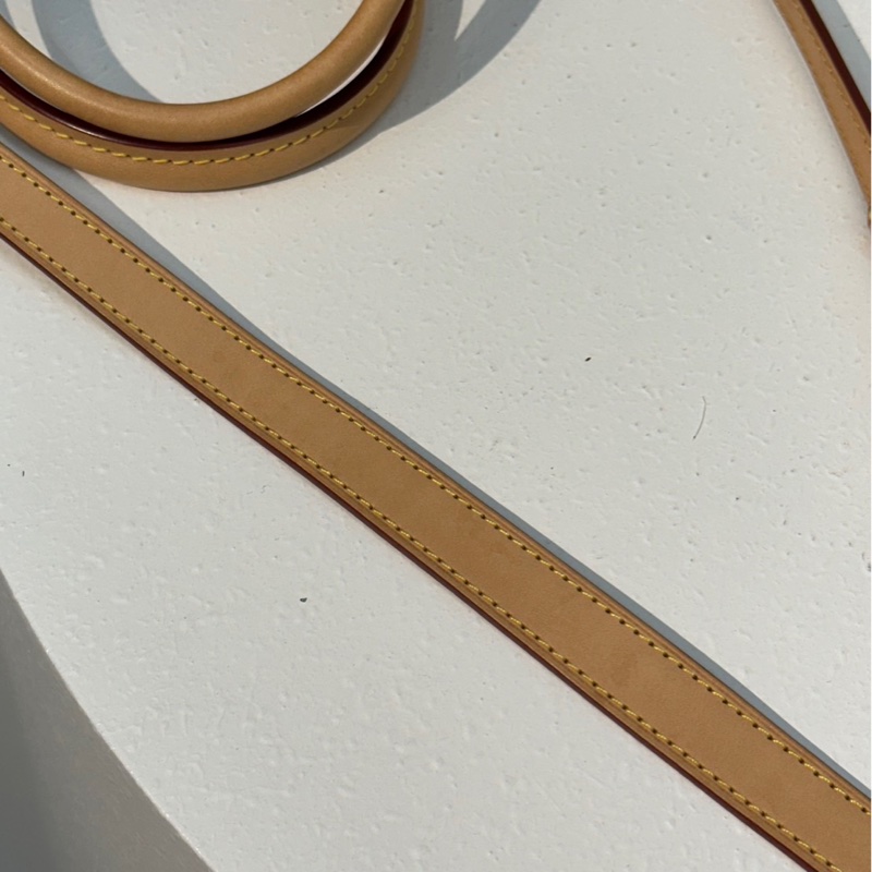 LOUIS VUITTON Boetie餃子包 PM-5