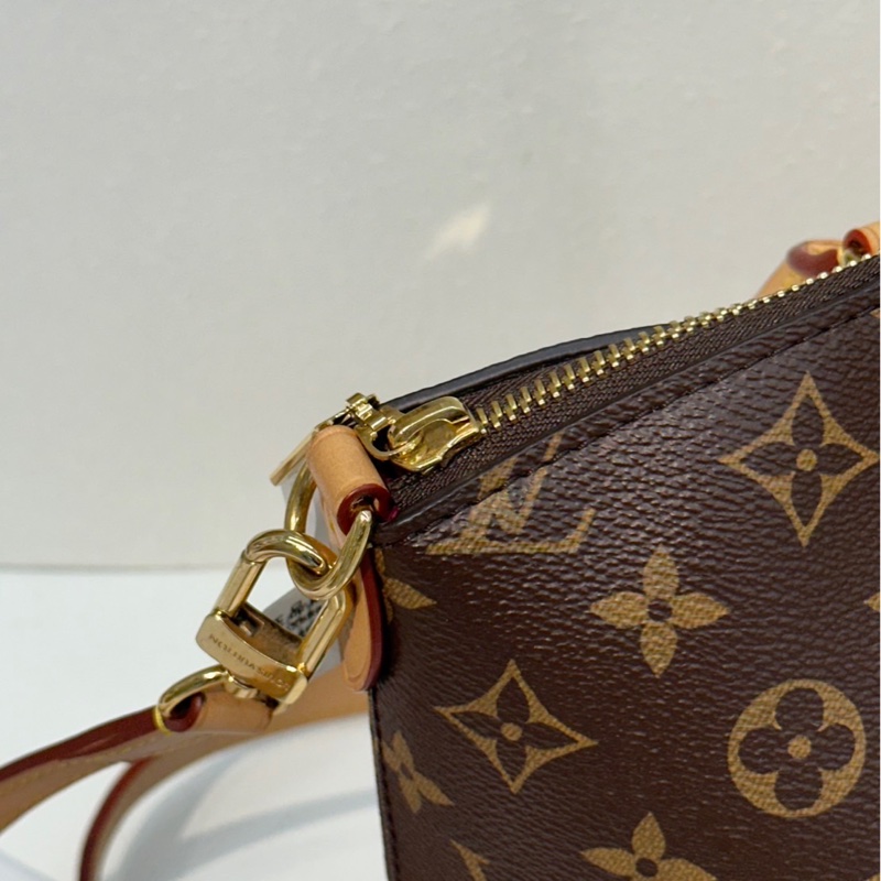 LOUIS VUITTON Boetie餃子包 PM-6