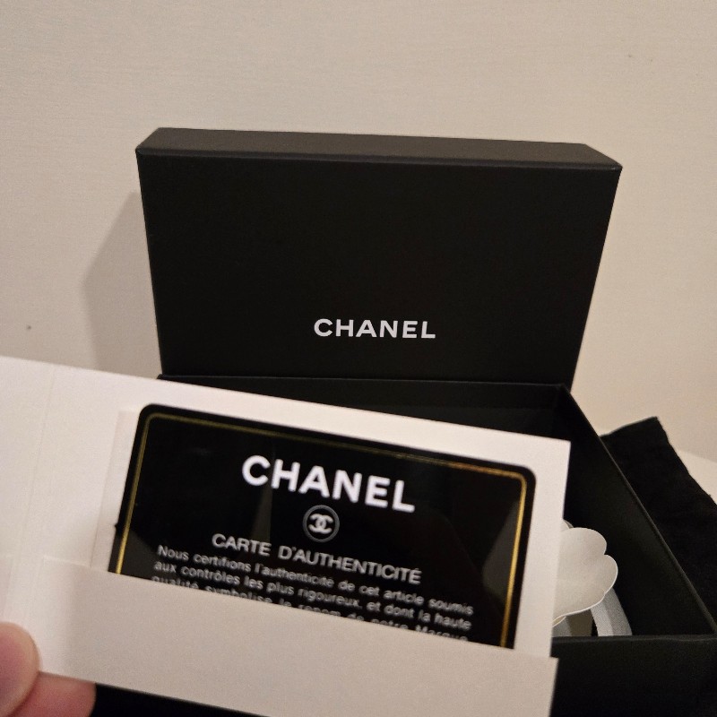 CHANEL 21K 小公文包｜黑金羊皮 mini top handle｜手提斜背兩用-37