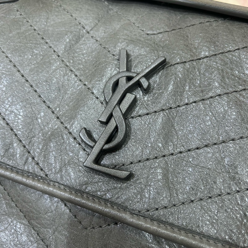 YSL niki 大象灰🐘 新款D扣 衍縫包（中）-1