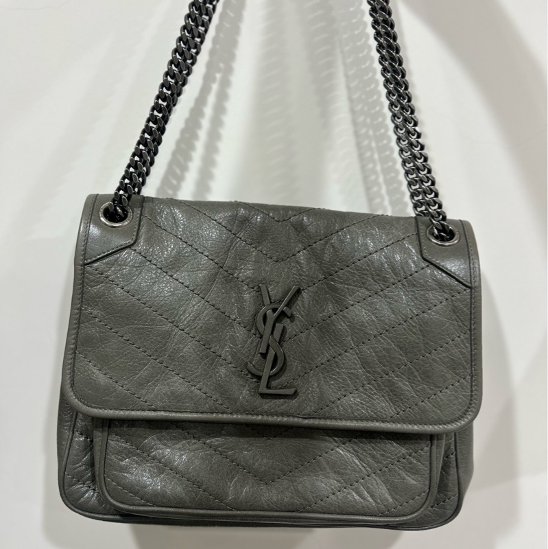 YSL niki 大象灰🐘 新款D扣 衍縫包（中）-13