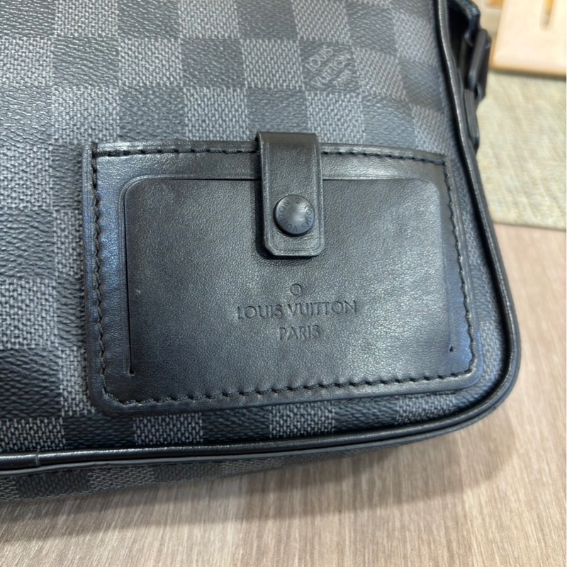 Louis Vuitton N40188 黑棋盤格帆布拉鍊斜背郵差包-21