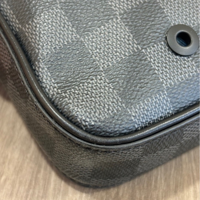 Louis Vuitton N40188 黑棋盤格帆布拉鍊斜背郵差包-25