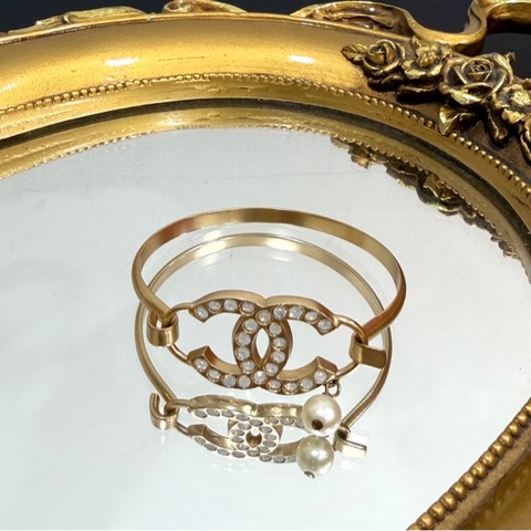 Chanel coco mark Golden Cream 金色 珍珠 水鑽 手環 手鍊 手飾