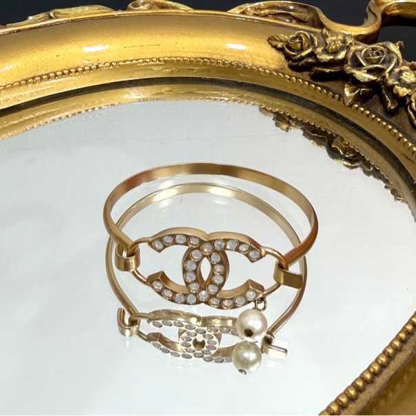 Chanel coco mark Golden Cream 金色 珍珠 水鑽 手環 手鍊 手飾-0