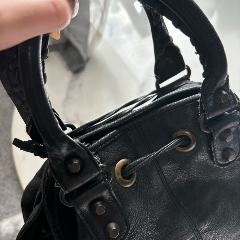 🏷️ Balenciaga 保齡球包（市面上已經很難找到-37