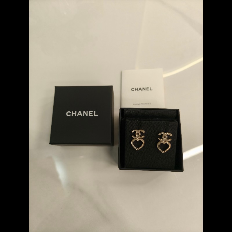 Chanel CC and Heart earrings-10