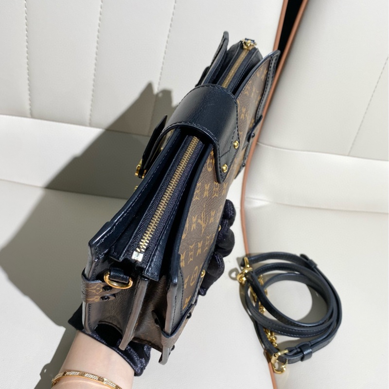 Lv路易威登 trunk clutch 老花拼色软盒子包-5