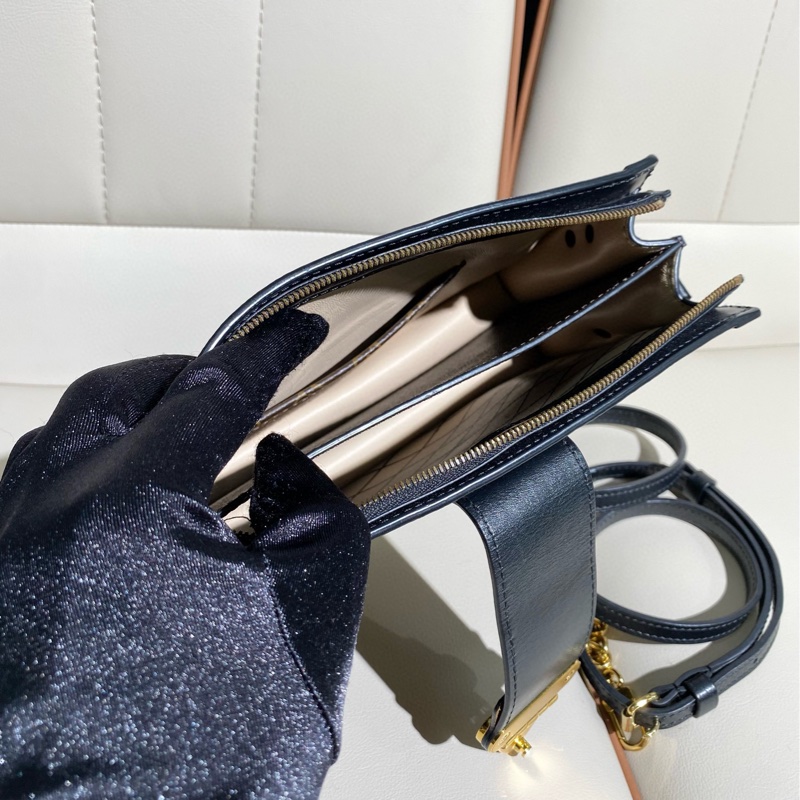 Lv路易威登 trunk clutch 老花拼色软盒子包-8