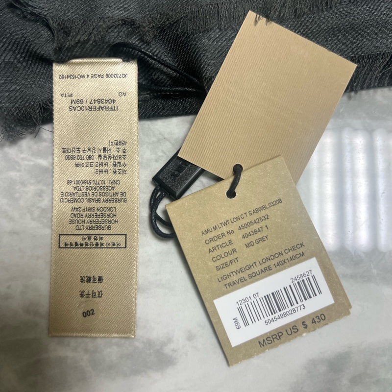 🔥🔥🔥100% Authentic Burberry 經典格紋披肩/圍巾-14