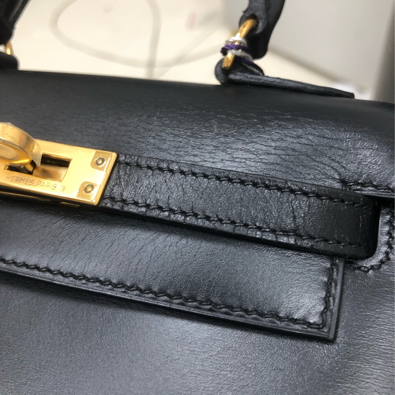 Hermes愛馬仕Kelly大耳朵黑金box皮單肩手提包，圓圈V刻-11