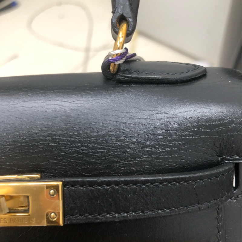 Hermes愛馬仕Kelly大耳朵黑金box皮單肩手提包，圓圈V刻-13