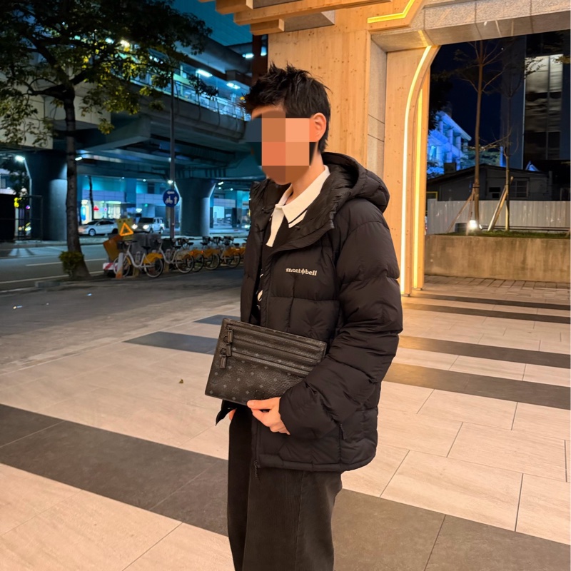 MCM Visetos Original 黑色 拉鍊 零錢包 卡包 長夾 手拿包 收納袋 文件袋-11