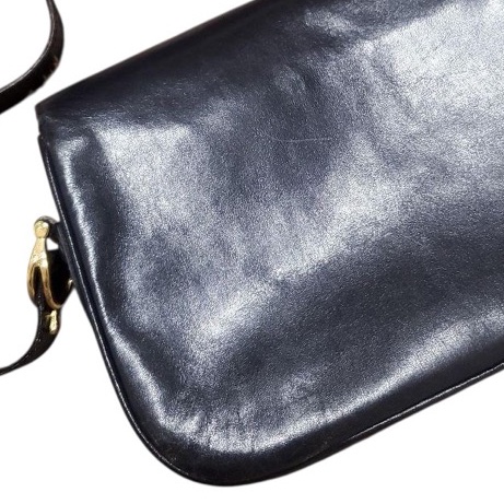 💝FuFu.Style ⟡.·* Celine 復古馬蹄釦斜背包-9