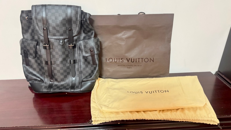 louisvuitton Christopher MM 棋盤格男後背包（灰黑色/N41379)-7
