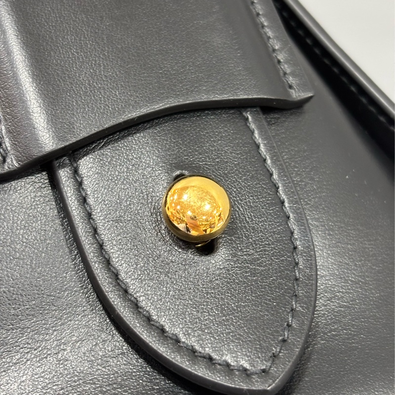 Prada 1BA164 黑防刮牛皮手提肩背兩用包-38