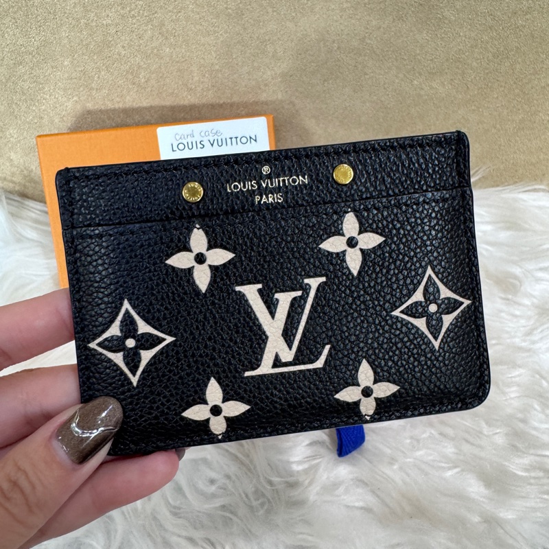 LV 黑米雙色牛皮卡夾 名片夾M81022-1