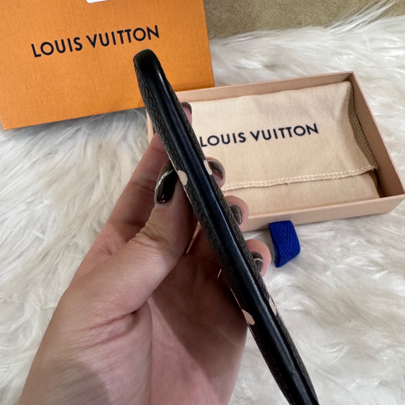 LV 黑米雙色牛皮卡夾 名片夾M81022-4