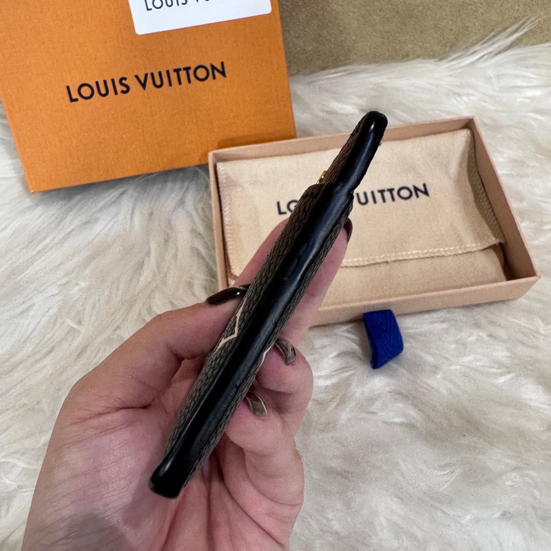 LV 黑米雙色牛皮卡夾 名片夾M81022-5