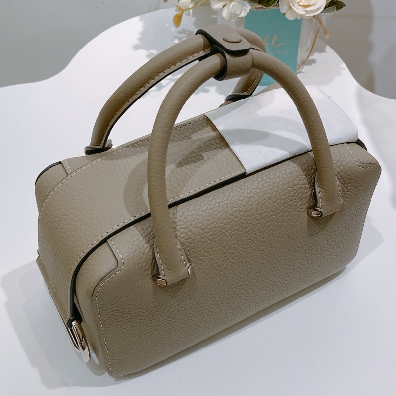 TW4027 DELVAUX 德爾沃迷你大D扣兩用包包COOL BOX MINI TOURTERELLE-26