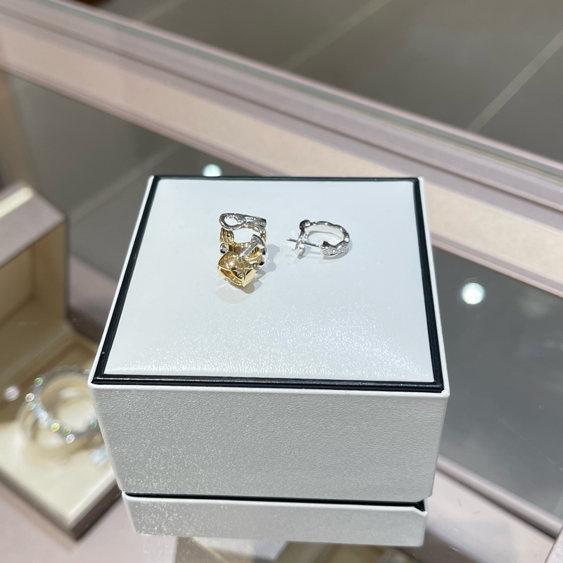 Chanel香奈儿 Coco crush系列18k金带钻耳钉耳骨夹-5