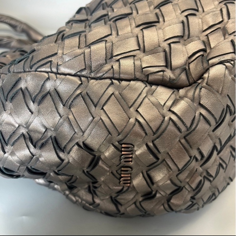 🏷️ Miu Miu 手提包-7