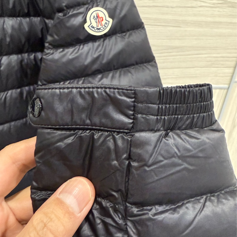 賣Moncler Daniel 羽絨 外套 黑 3碼 L原價52000元 全新品特-19