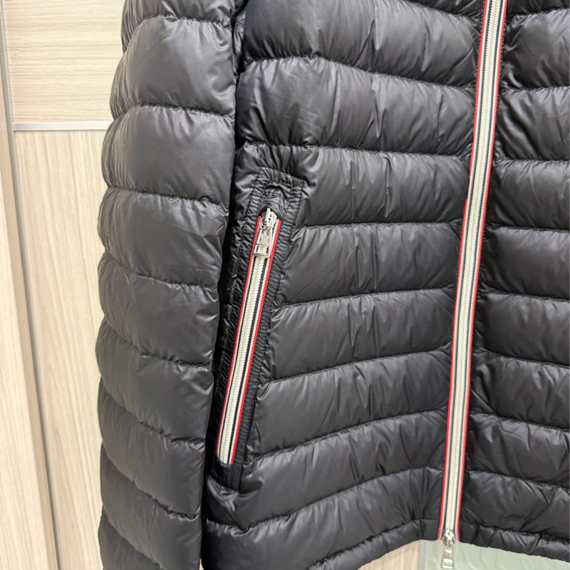 賣Moncler Daniel 羽絨 外套 黑 3碼 L原價52000元 全新品特-27