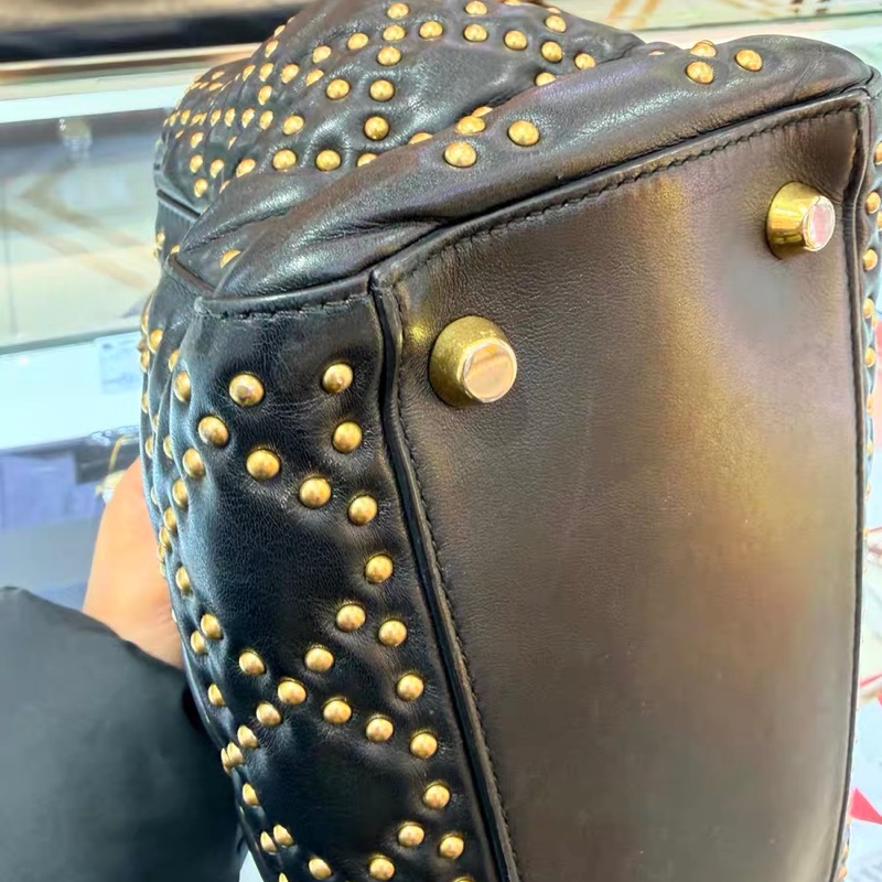 Dior迪奧鉚釘限量五格戴妃包金扣-8