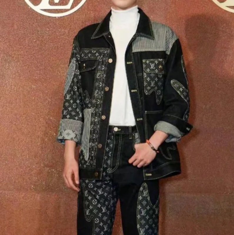 Lv x nigo經典牛仔外套(台灣專櫃購入/配件齊全❣️)-4
